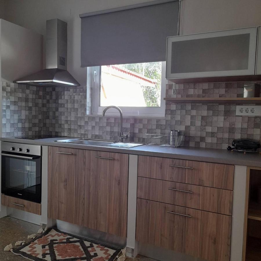 Maro Sweet Apartment Aigio
