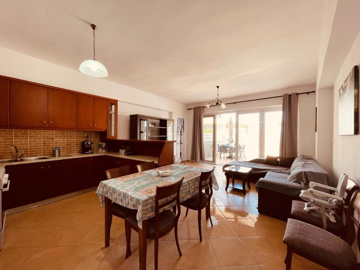 Alcyone Apartment *