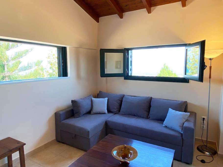 Holiday home Sens De Dieu - Private Luxury Diakopto