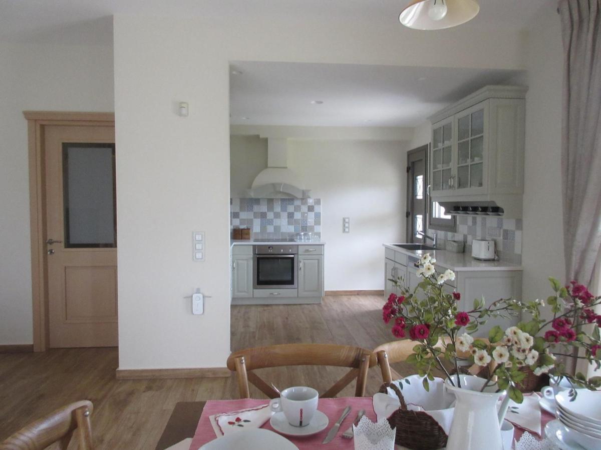 Seaside Retreat House * Paralia Sergoulas
