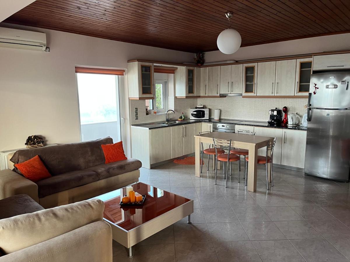 Chris Luxury Apartment,near Athens Airport! Apartment Artemida (Attica)