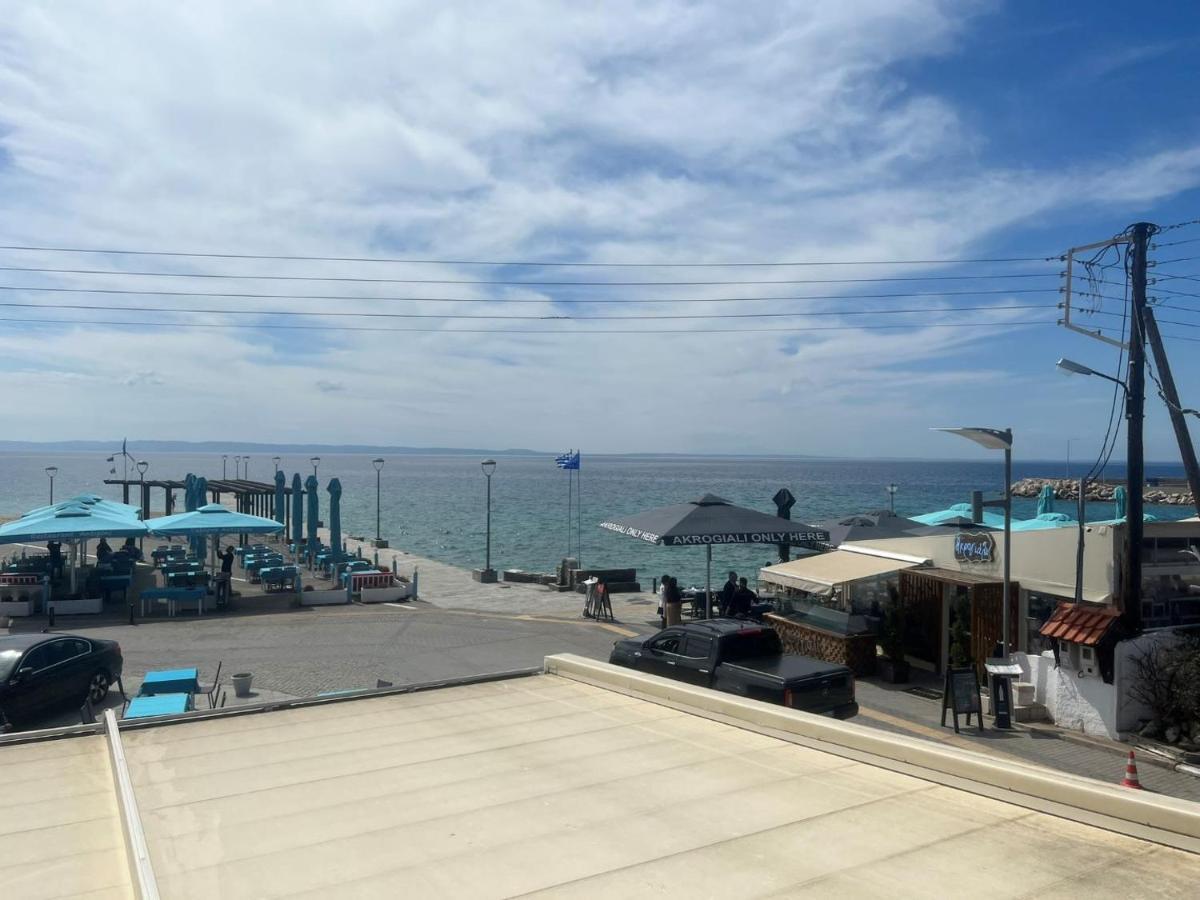 Studio Nikiti Beach Hotel