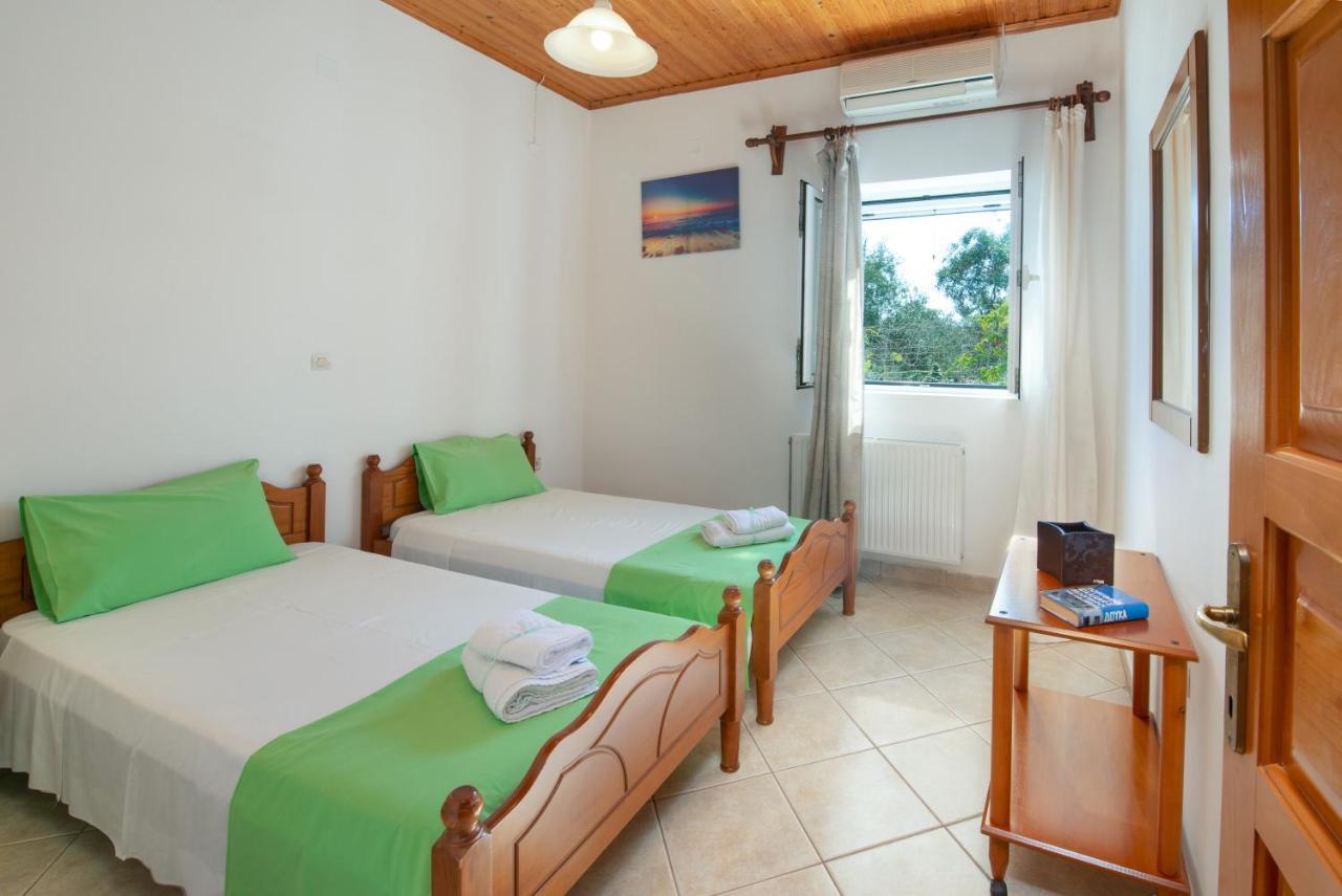 Apartment Ranias Dell Olivetto Gaios