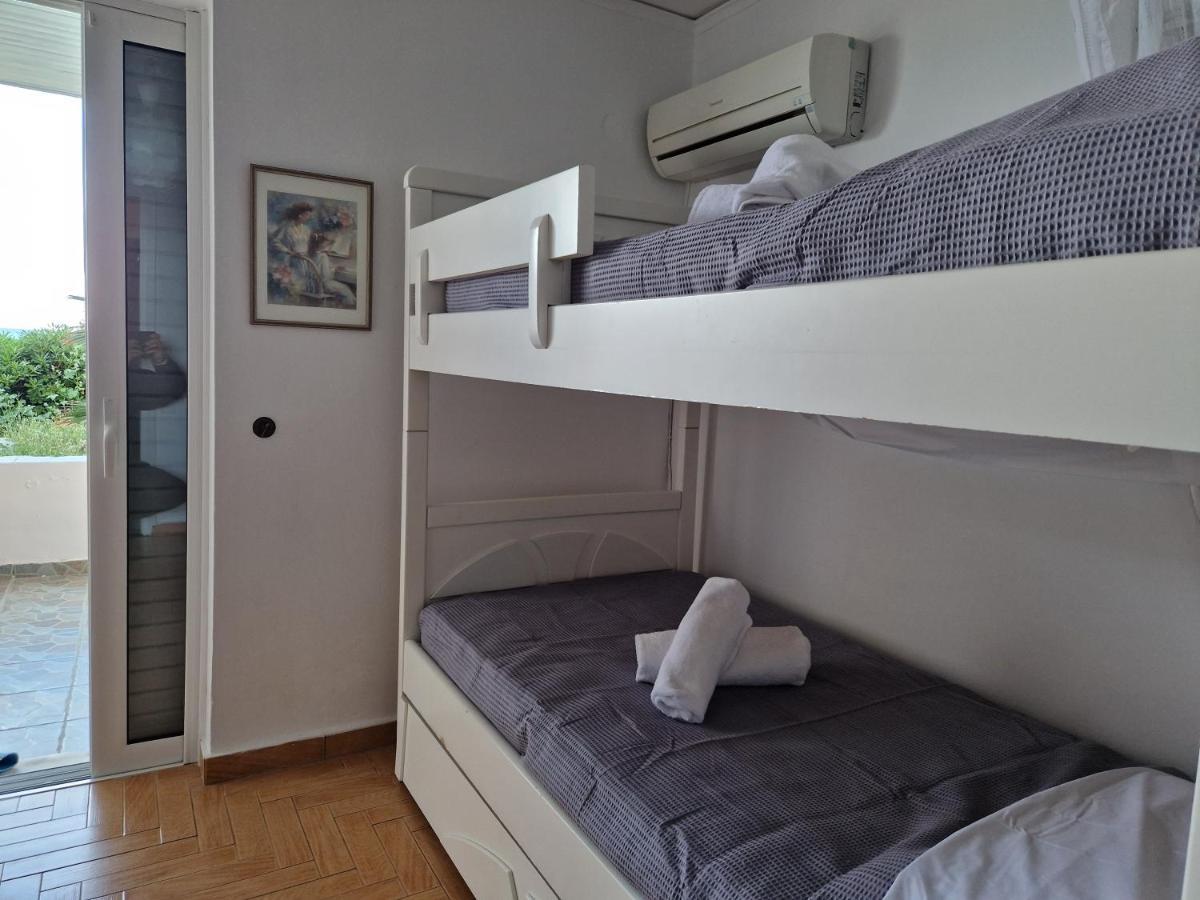 Apartment Korinthian Sea View