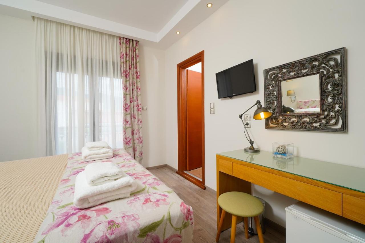Hotel Kamelia & Semeli