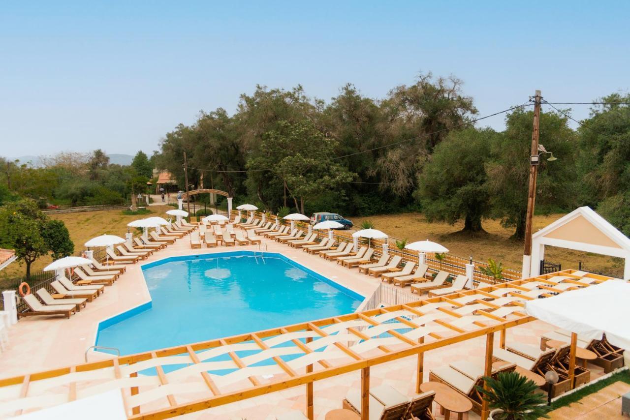 Oula Maisonettes Hotel 3*