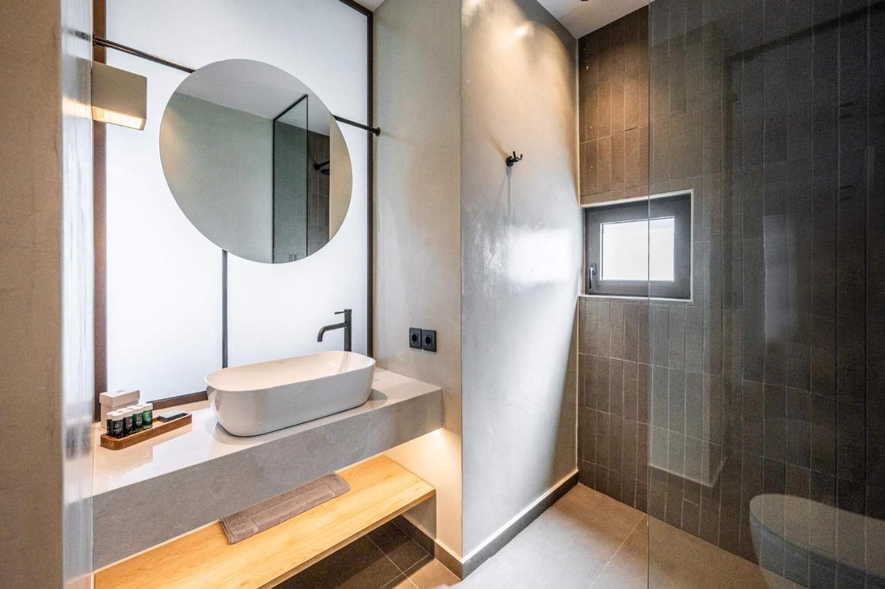 Mare Apartment Lechaio
