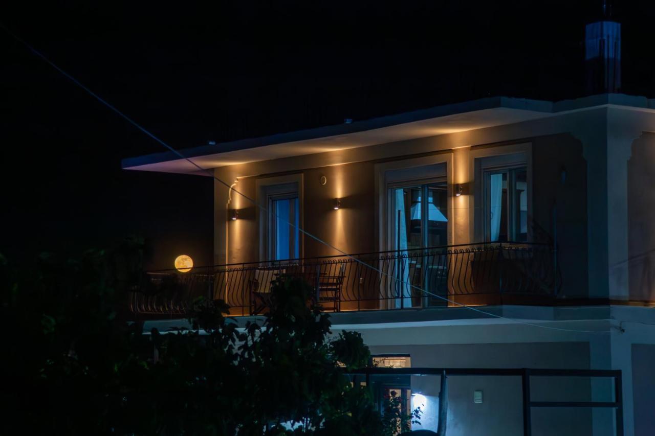 Mylos House With Sea View Apartment