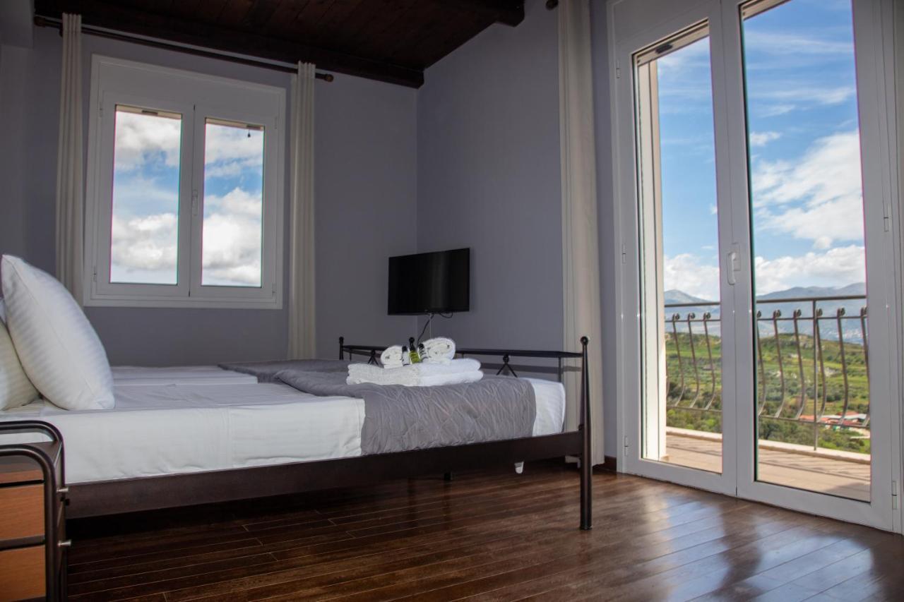 Mylos House With Sea View Apartment