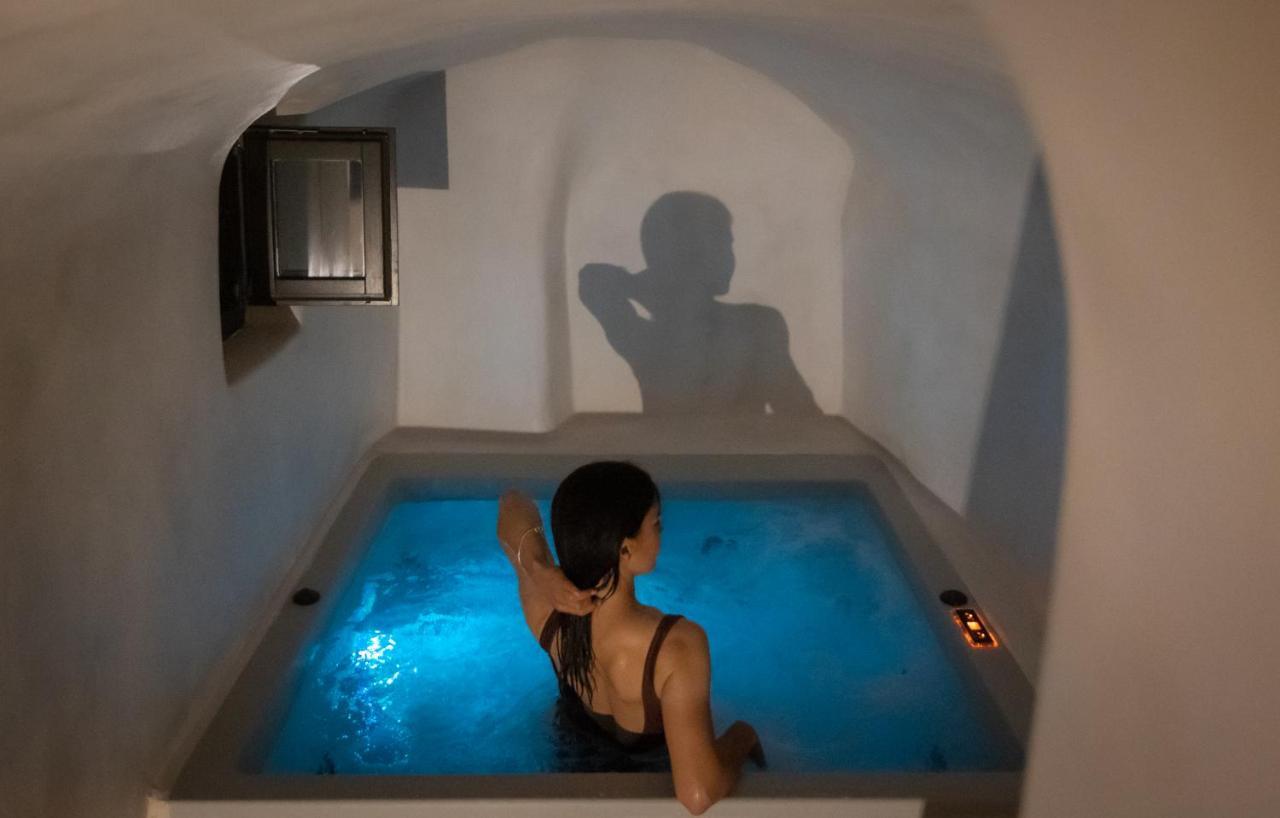 One Of One - Aether * Oia (Santorini)
