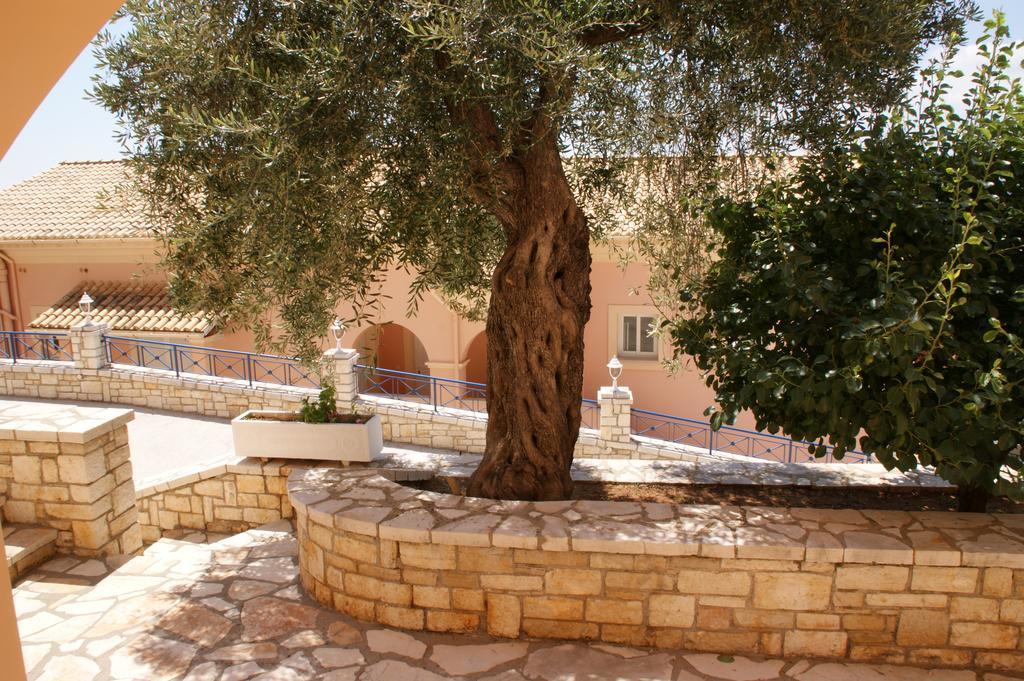 View Luxury Aparthotel 4*