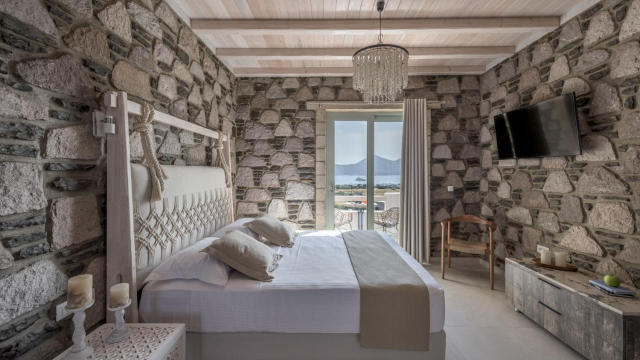 Hilltop Milos * Mytakas