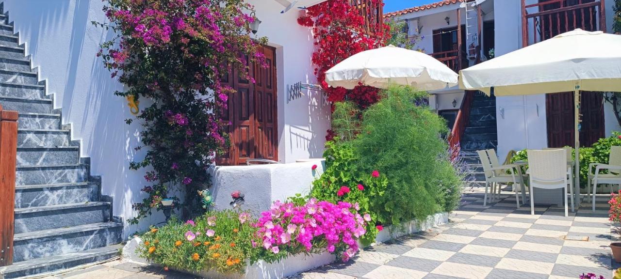 Amalthia * Skiathos Town