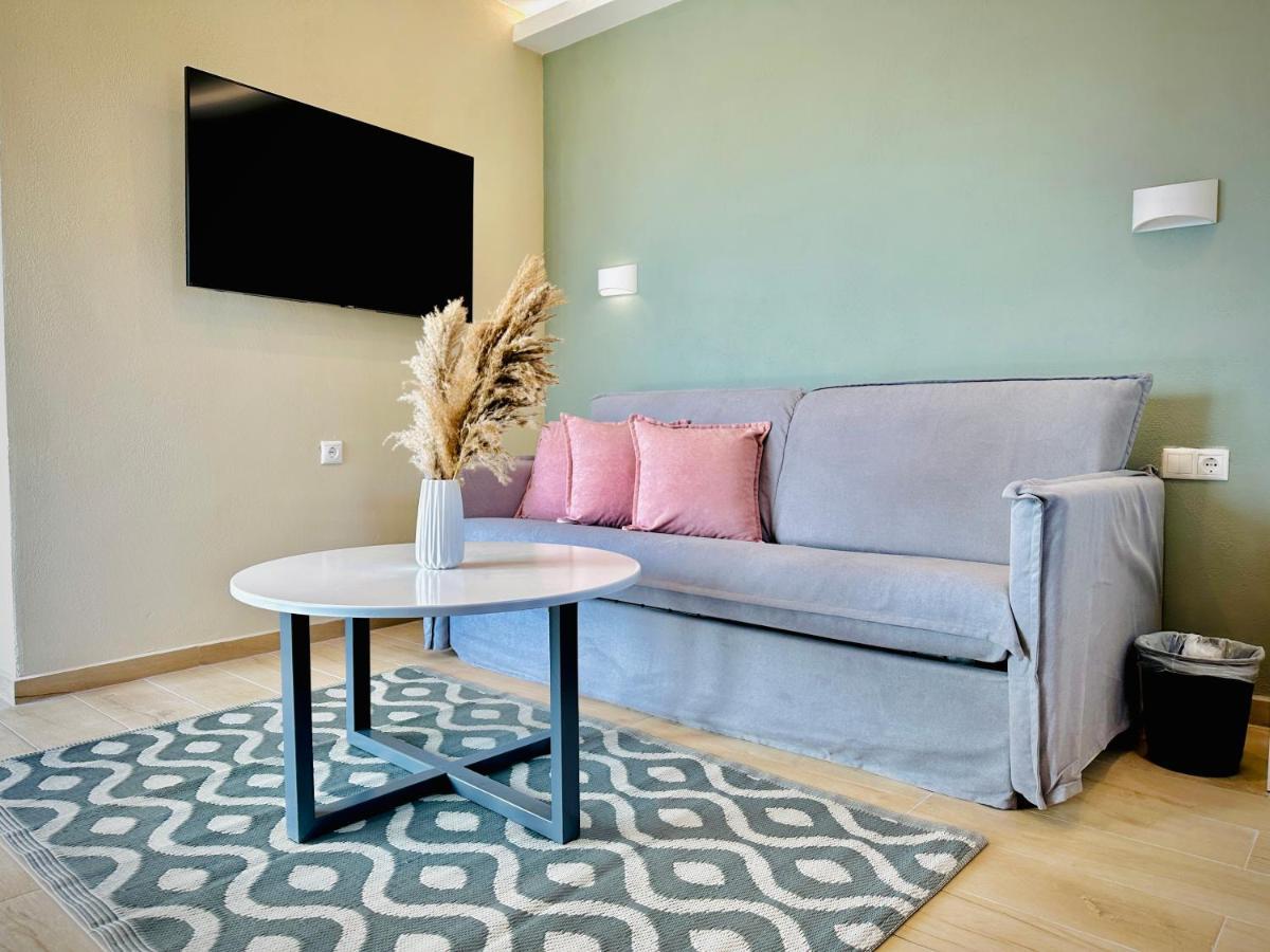 Life's Moments Apartment *