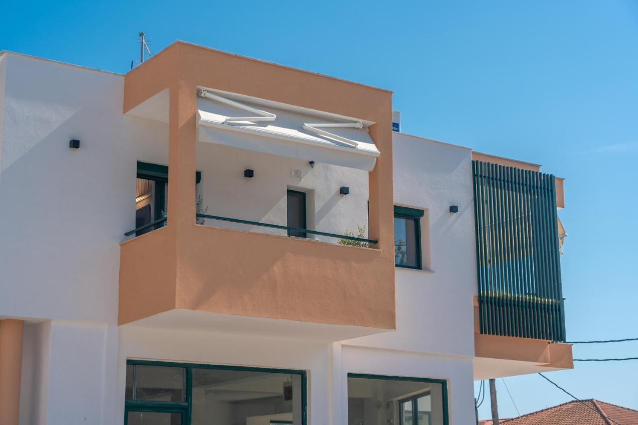 Apartment Aphrodite Ideal For Holidays In