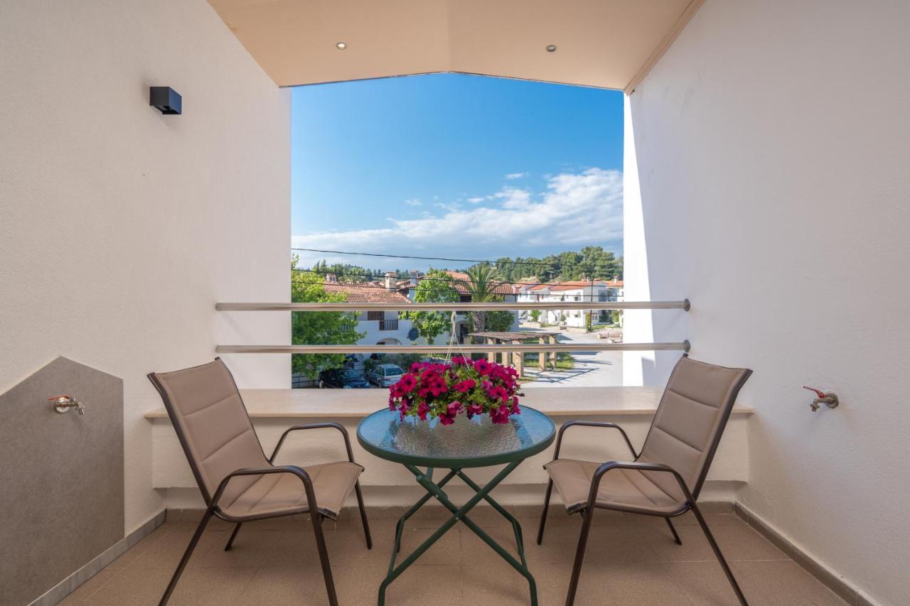 Aphrodite Ideal For Holidays In Apartment