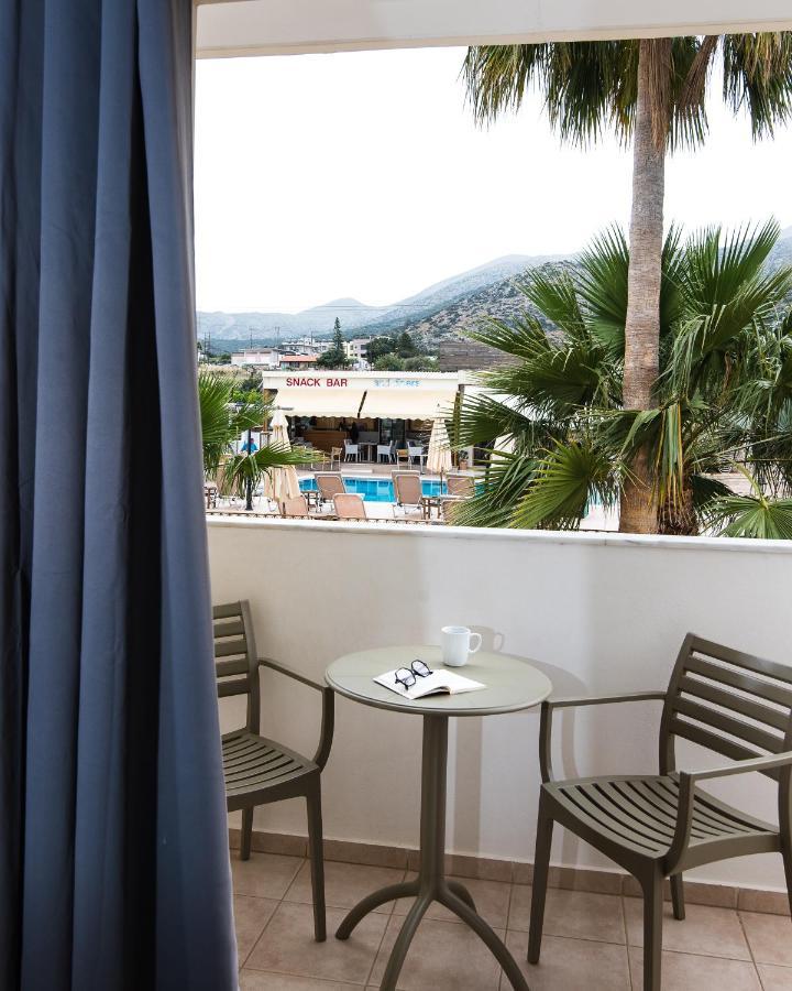 Newcastle * Malia (Crete)