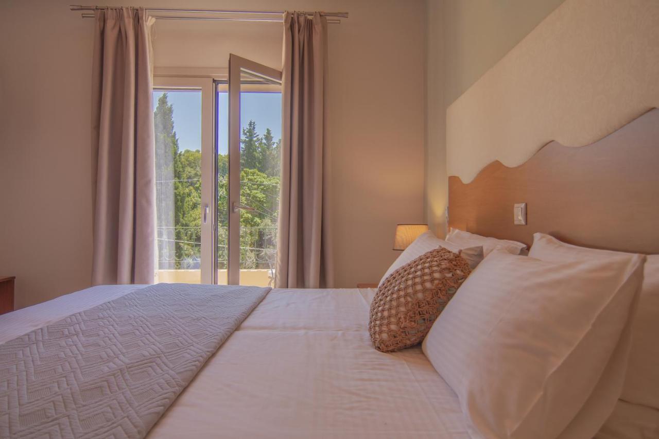 Apartment Aris *