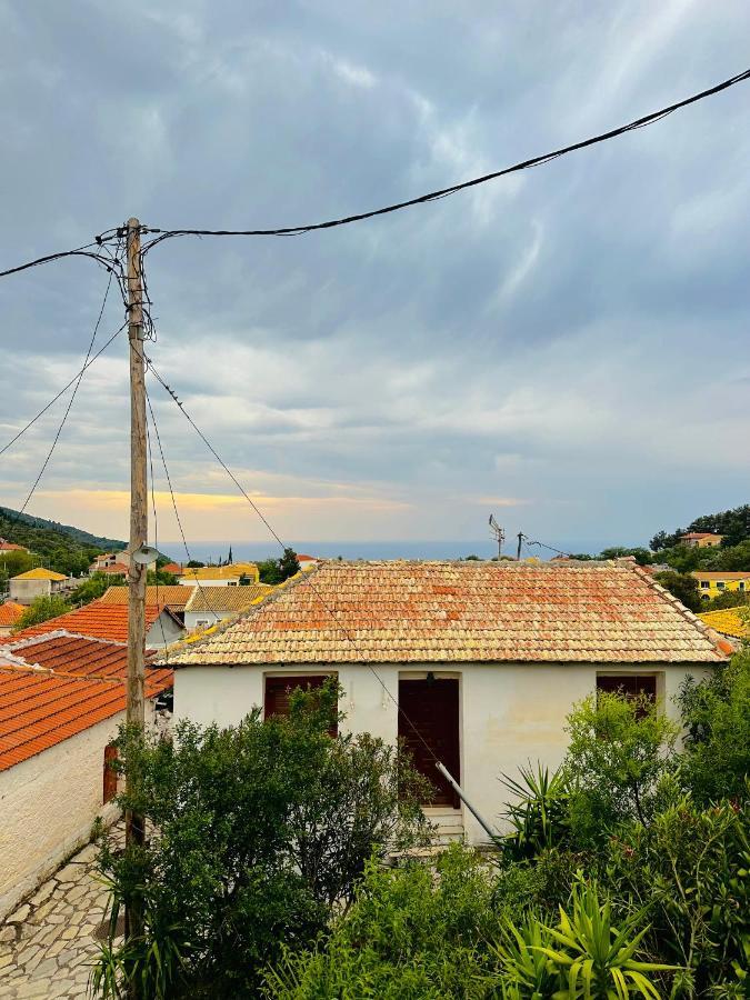 Woodhome * Kalamitsi (Lefkada)