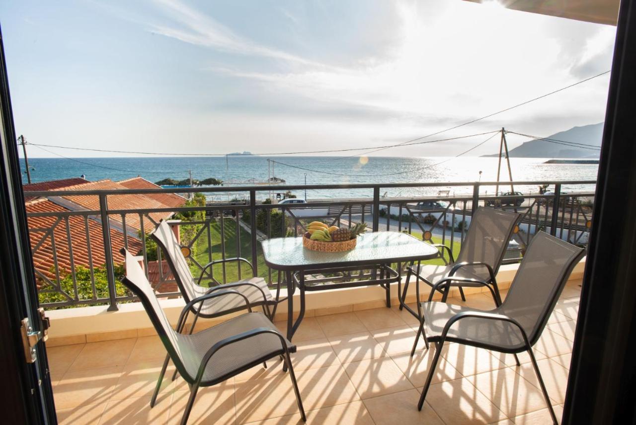 Alkioni , Beachfront, With Sea View *