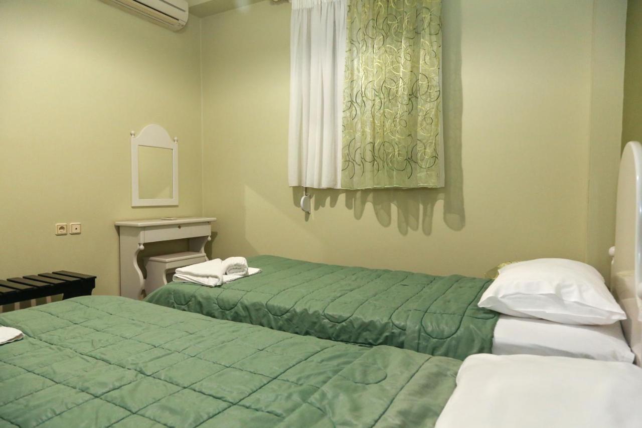Heaven Apartment Agia Marina (Crete)