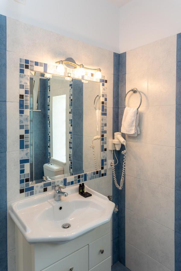 Modi Apartment