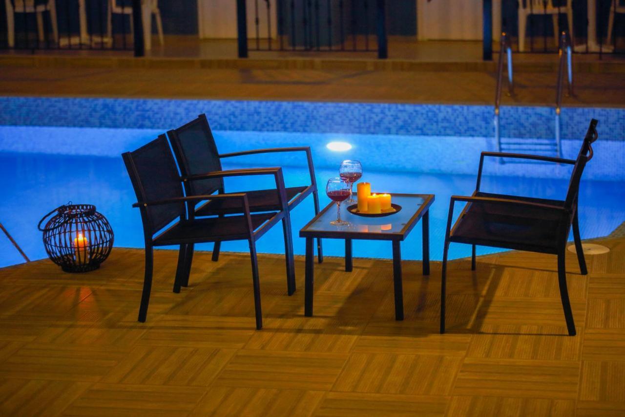 Aparthotel Happy Days Malia (Crete)
