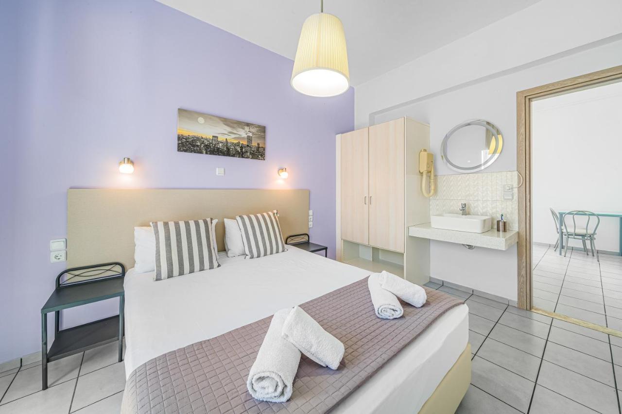 Happy Days Aparthotel 3*
