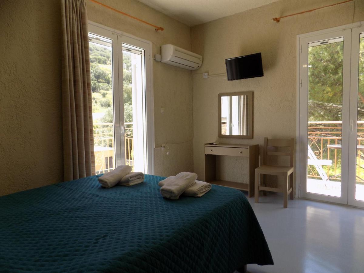 Aparthotel Afrodite Spacious Apartments! 2*
