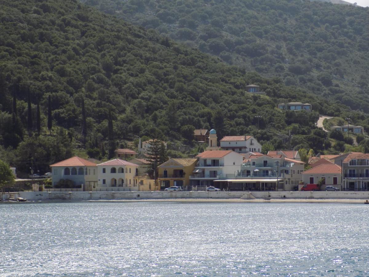Aparthotel Afrodite Spacious Apartments! 2*