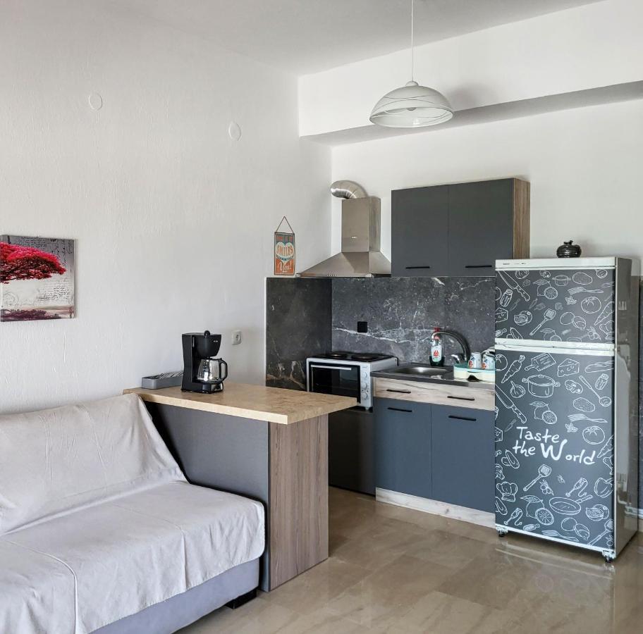 Apartment Varka *