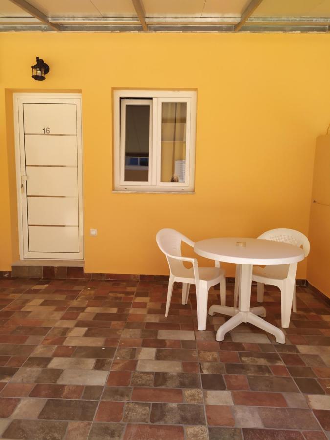 Aparthotel ζante Dolphin 2*