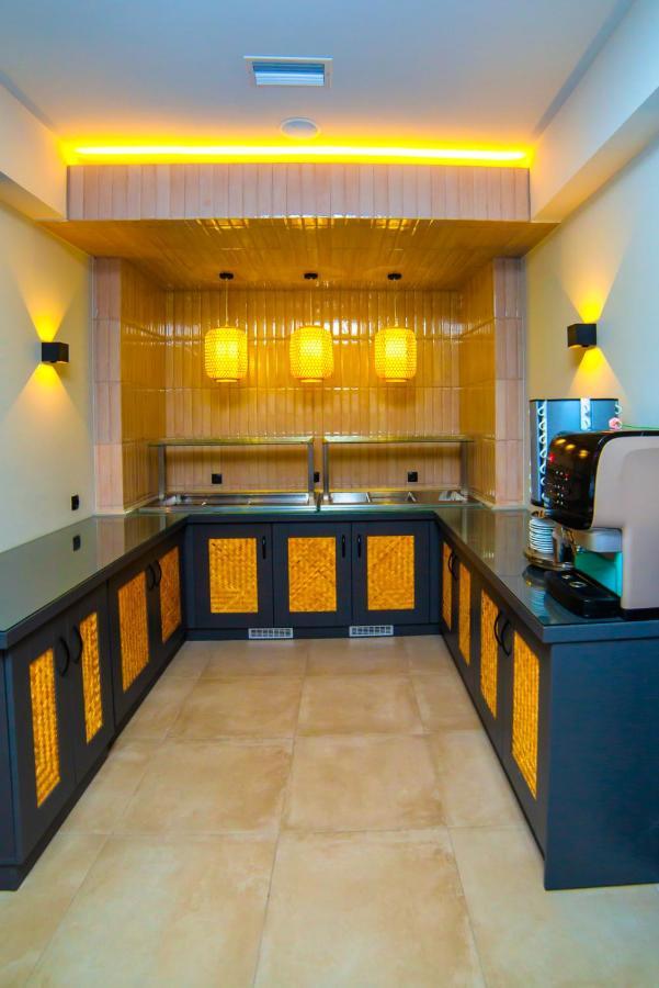 Zefyros 3* Paralia Katerinis