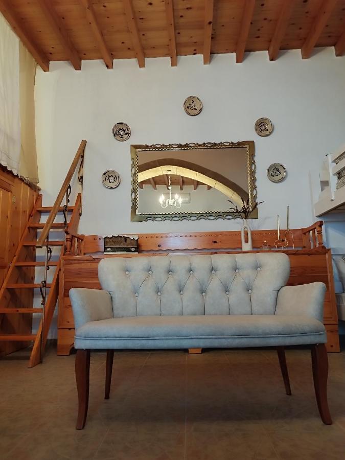 Rustic House Archangelos Apartment *