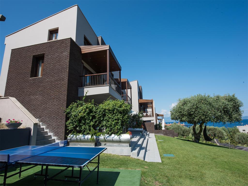 Athos - Luxury Seaside