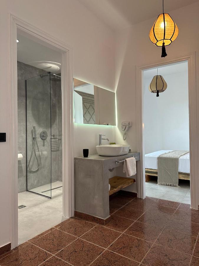 Armeno Aparthotel *