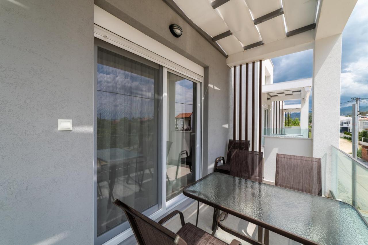 Apartment Kleoniki & Irida Residential Complexes *