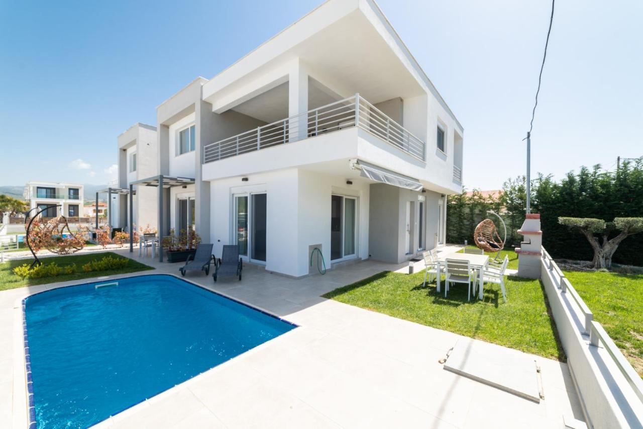 Apartment Thalassa & Thalassa Prive Residential Complex Ofrinion