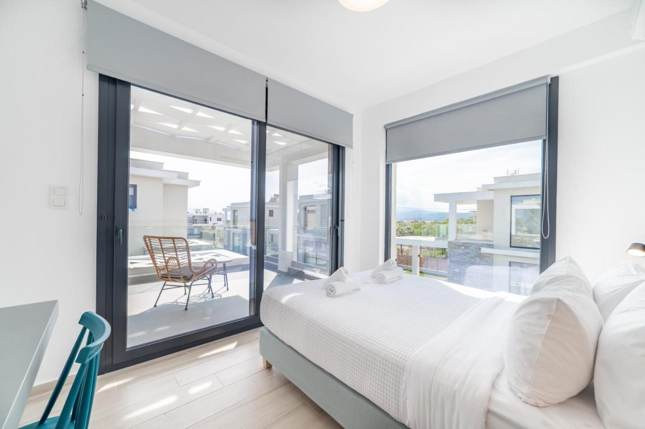 Thalassa & Thalassa Prive Residential Complex Apartment Ofrinion
