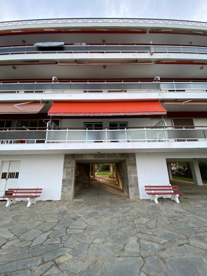 Renas House Apartment *