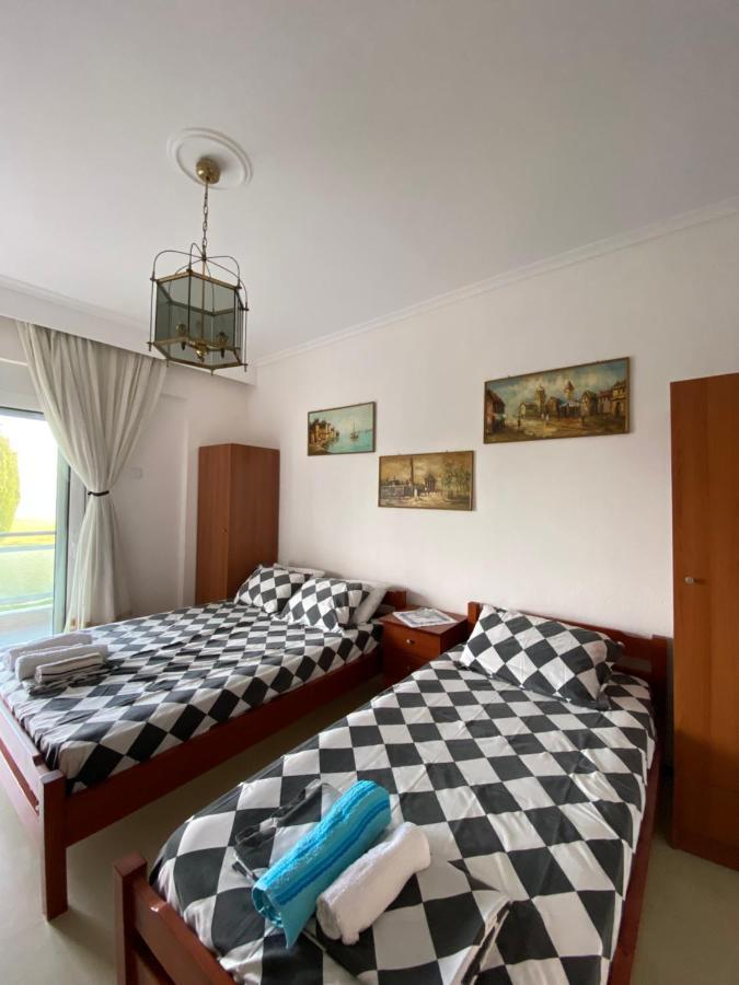 Renas House Apartment *