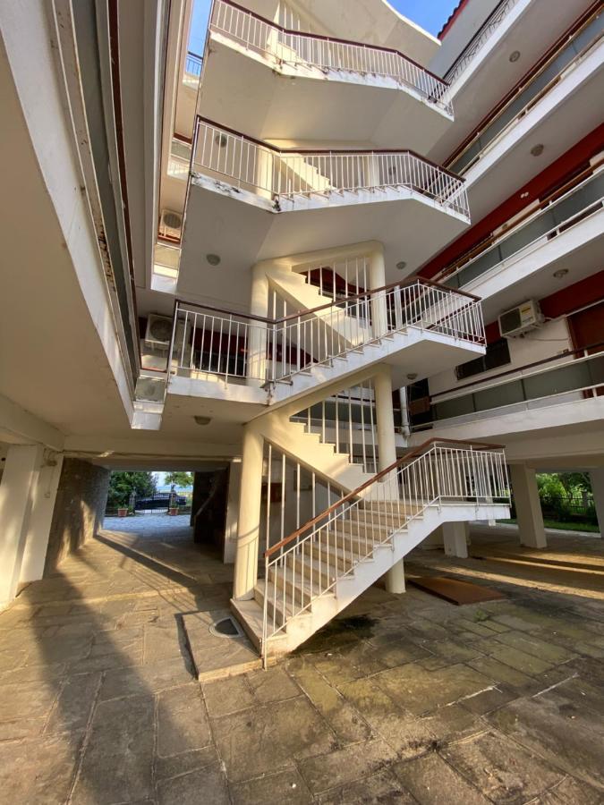 Renas House Apartment