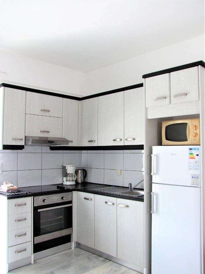 Aliki Apartment *