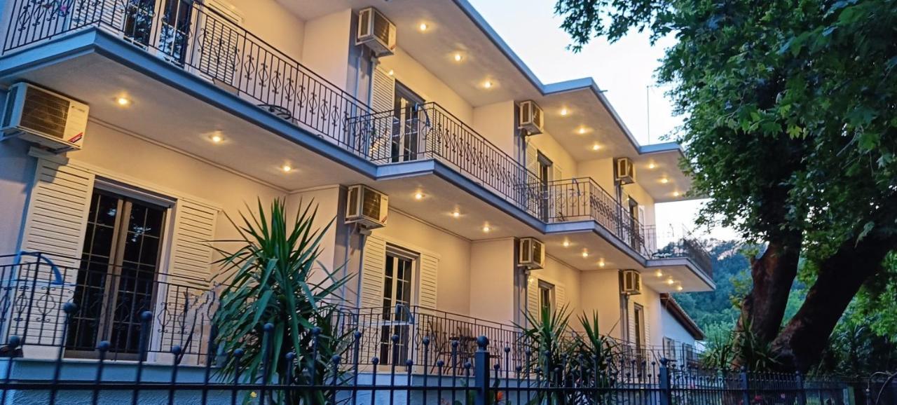 Petros Valtos Apartment