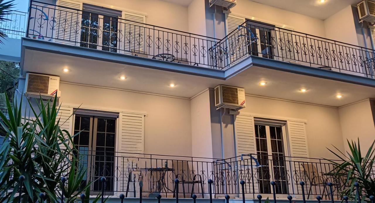 Petros Valtos Apartment