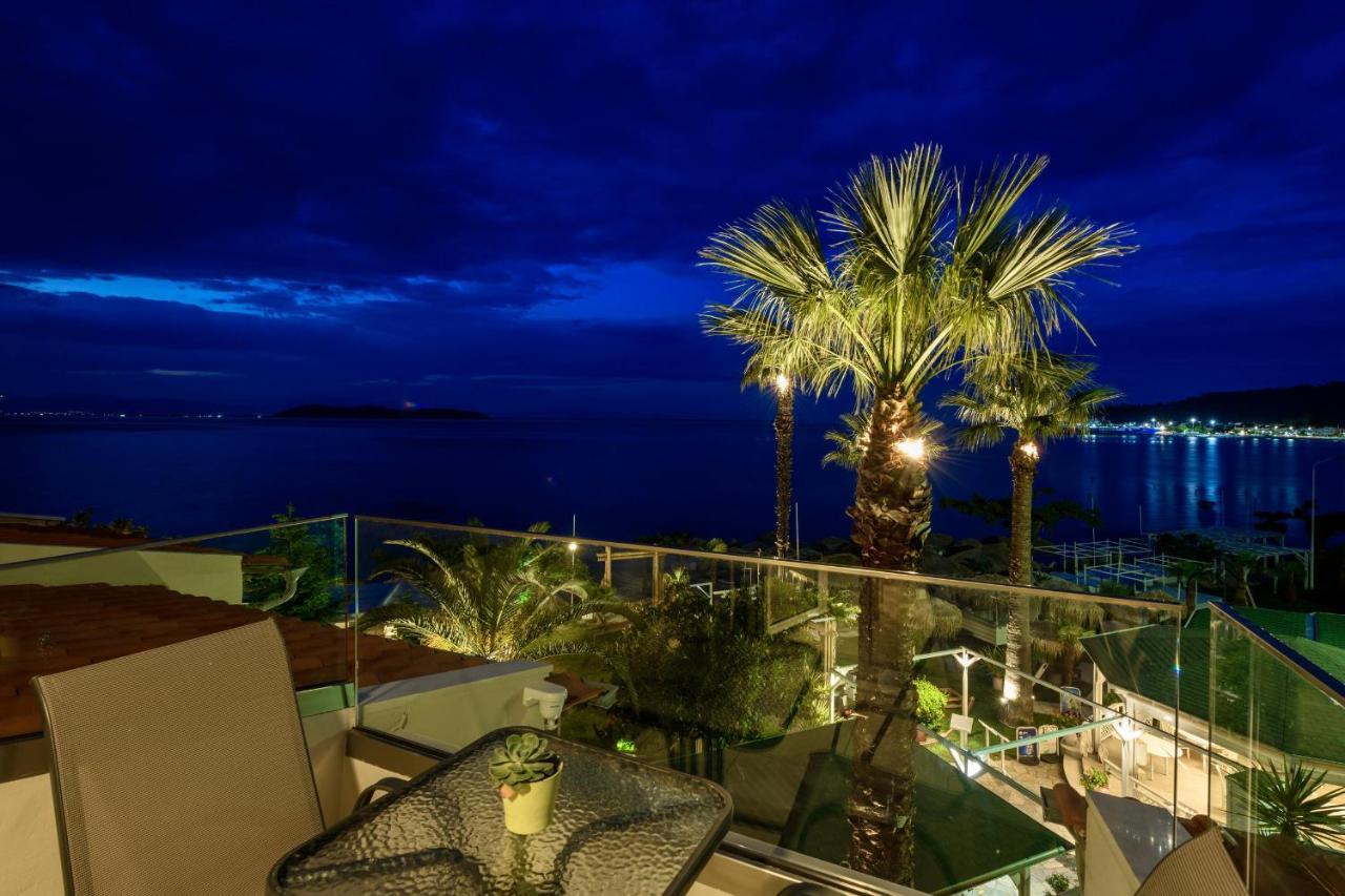 Aparthotel Tarsanas Studios *