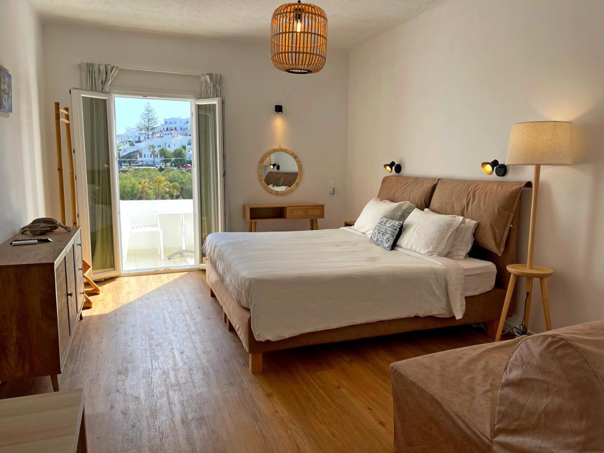 Hotel Adonis & 3*
