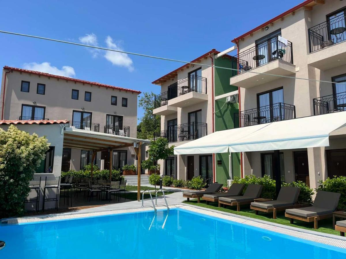 Oro Hotel