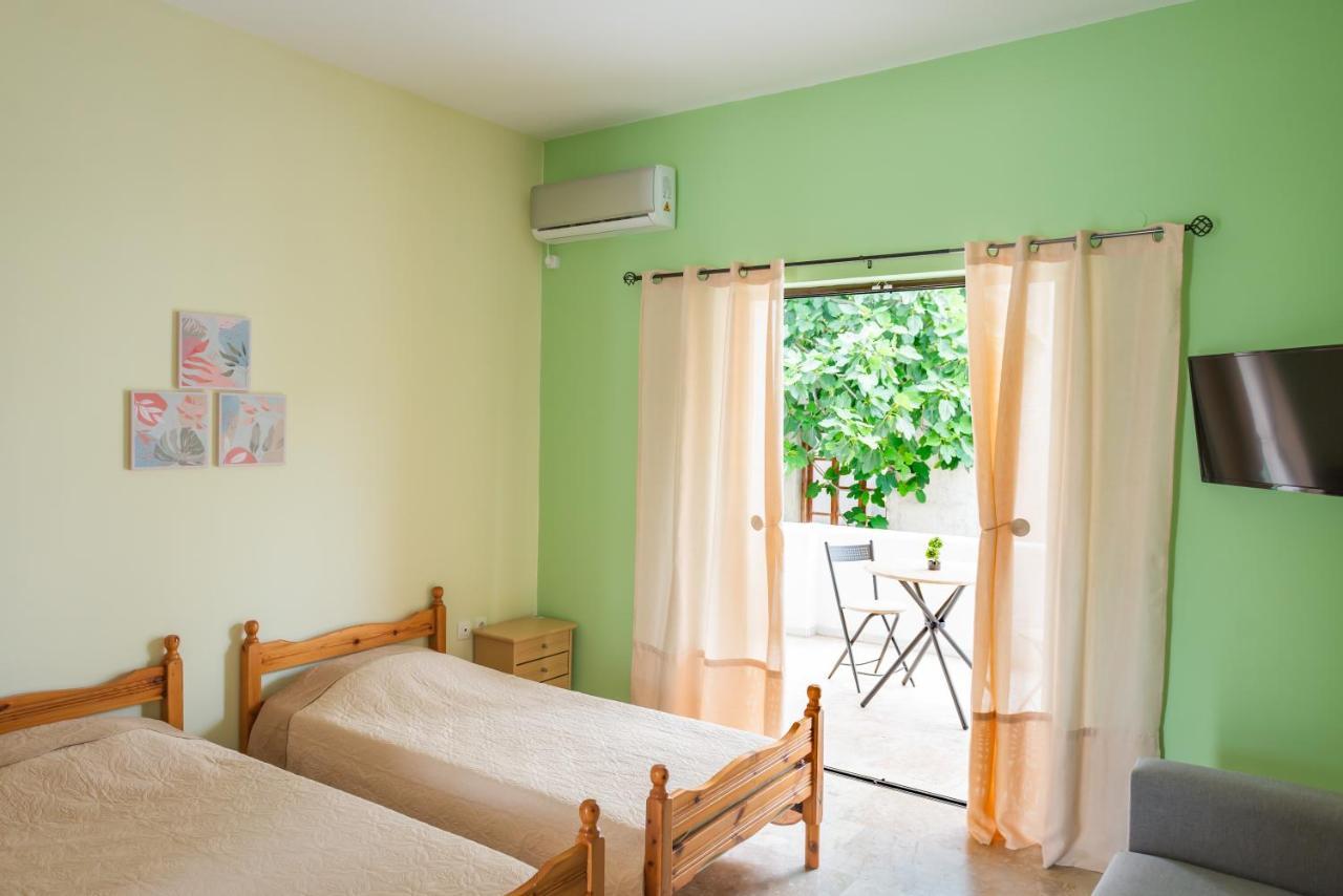 Apartment Aristotelis *
