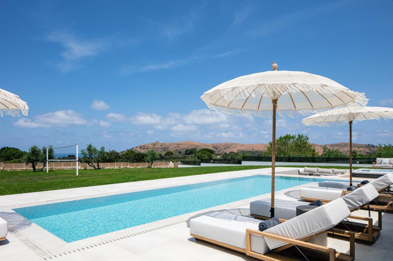 Cresto Iconic Villa, With Heated Whirlpool, By Thinkvilla *